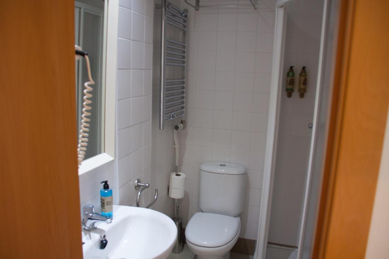 Burgo Hostal Cuentame Evolucion Auto Check In מראה חיצוני תמונה