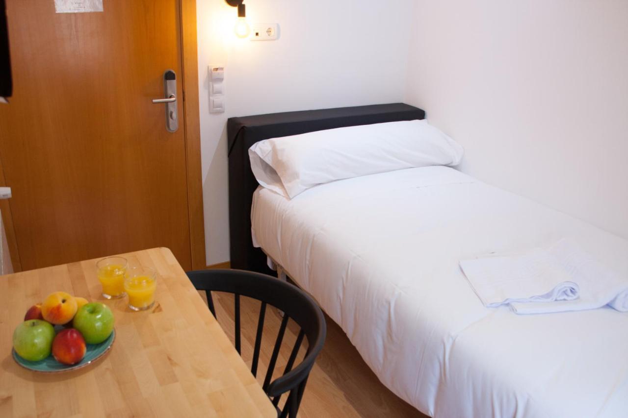 Burgo Hostal Cuentame Evolucion Auto Check In מראה חיצוני תמונה